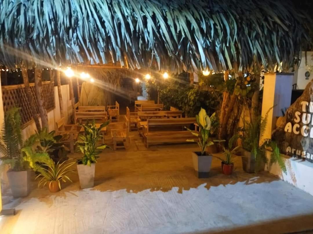 The Surf Access Guest House Vịnh Arugam Ngoại thất bức ảnh