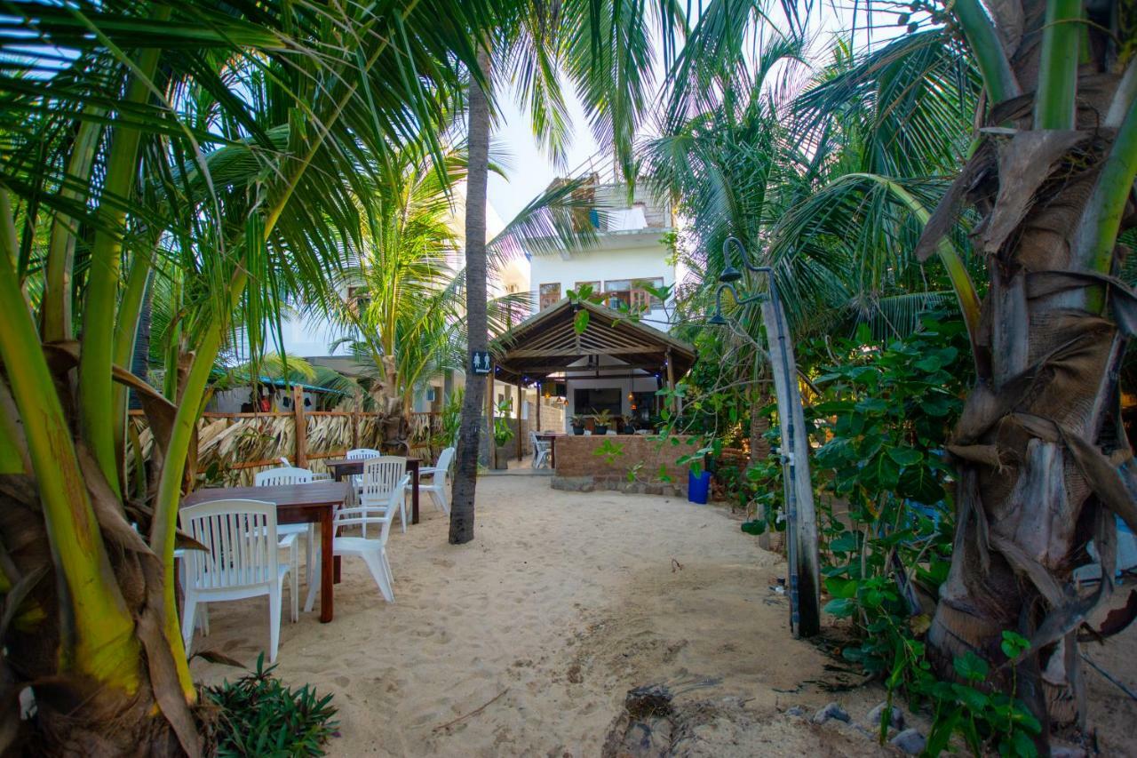 The Surf Access Guest House Vịnh Arugam Ngoại thất bức ảnh