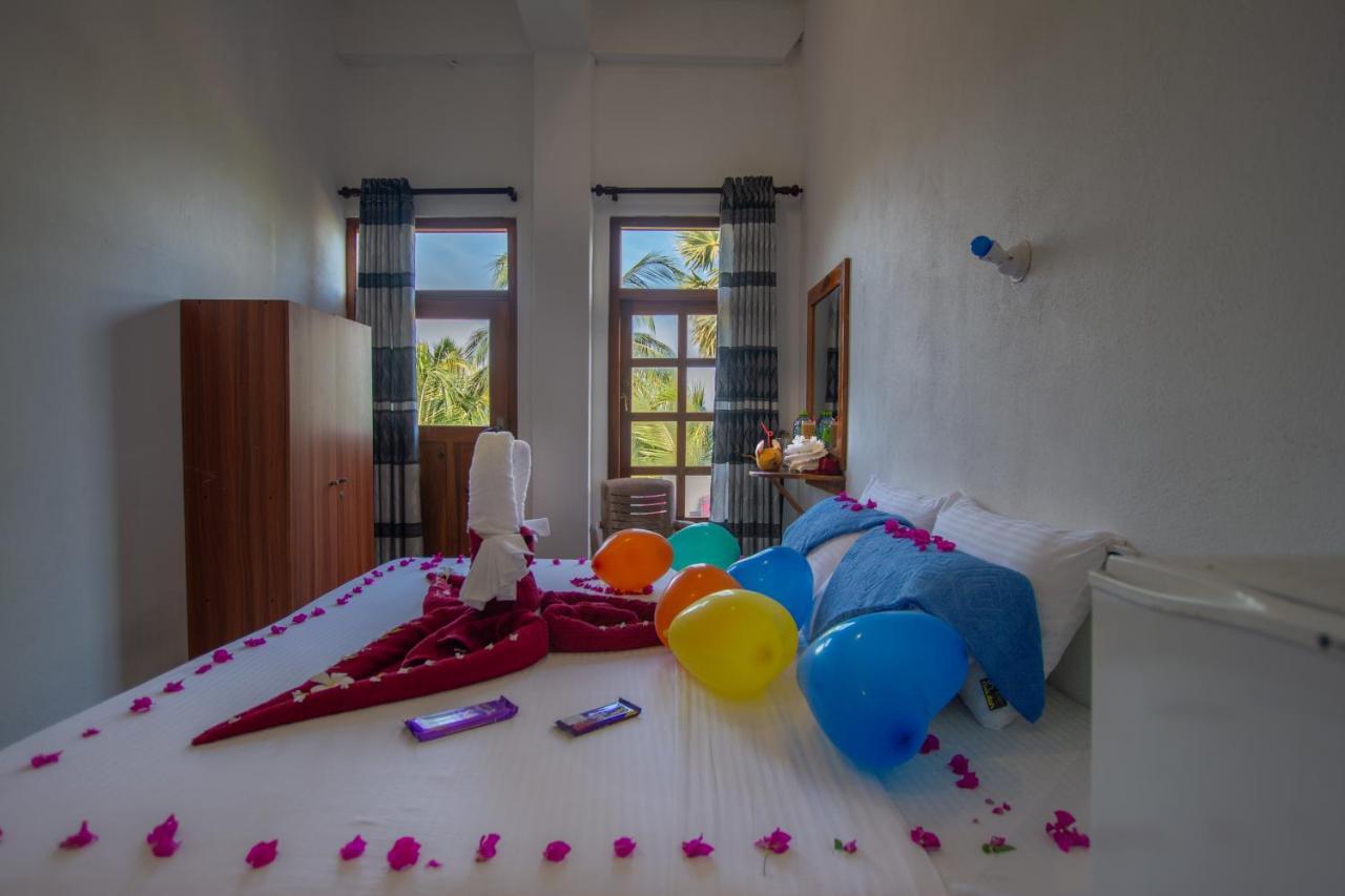 The Surf Access Guest House Vịnh Arugam Ngoại thất bức ảnh